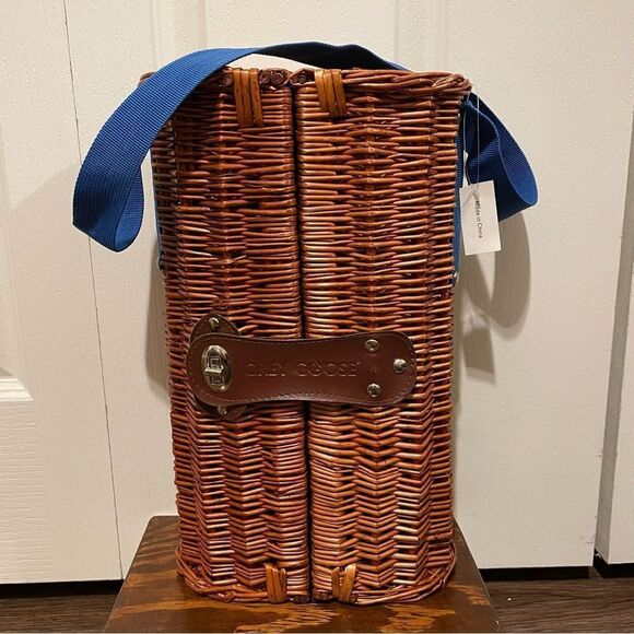 NWT Grey Goose Wicker Wine Bottle and Glass Picnic Carrier Blue Fabric Strap - Picture 2 of 13
